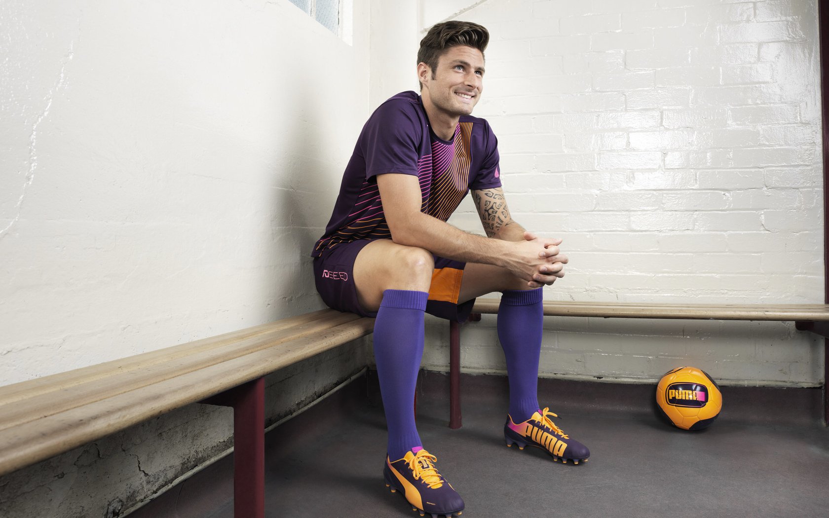 中国队挑战世界强队，备战海外赛场，中国对世界联队挑战赛